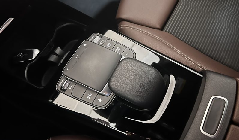 Mercedes-Benz A 180 2021 STYLE AUTO DIESEL full