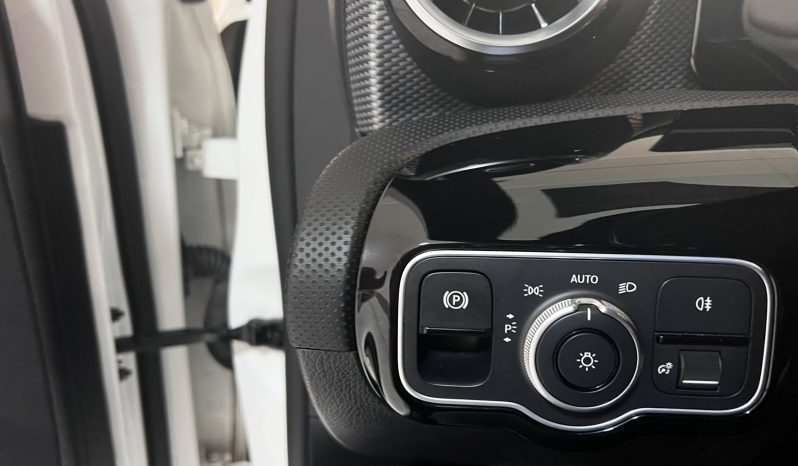 Mercedes-Benz A 180 2021 STYLE AUTO DIESEL full