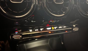 Mercedes-Benz A 160 2021 STYLE full