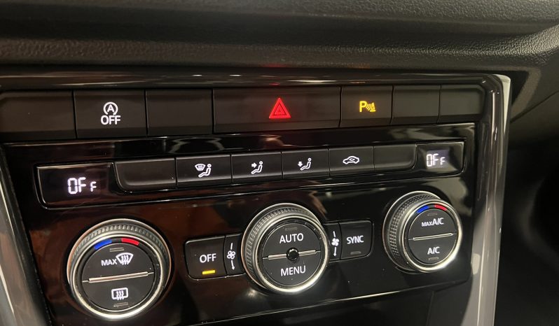 Volkswagen T-Roc 2018 full