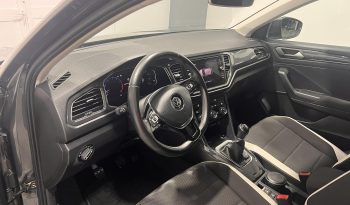 Volkswagen T-Roc 2018 full