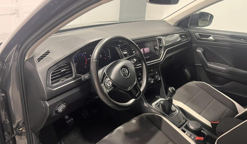 Volkswagen T-Roc 2018 full