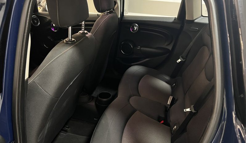 Mini Cooper D 2017 full
