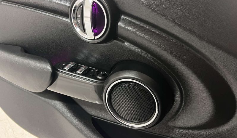 Mini Cooper D 2017 full