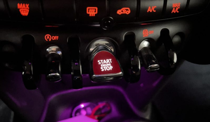 Mini Cooper D 2017 full