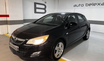 Opel Astra 2012 full