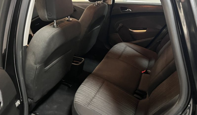 Opel Astra 2012 full