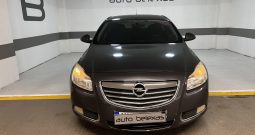 Opel Insignia CT 2010