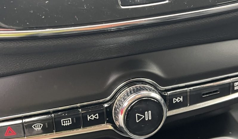 Volvo XC40 2019 T3 MOMENTUM full