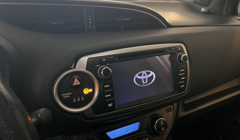Toyota Yaris 2016 HYBRID AUTOMATIC NAVI-CAMERA full
