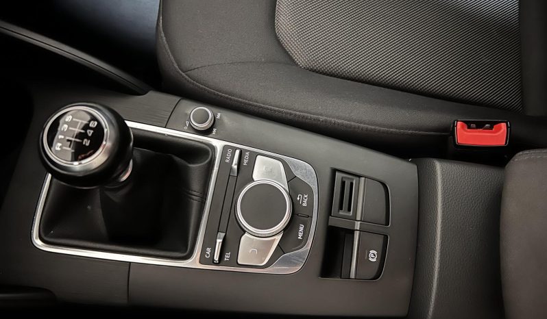 Audi A3 2020 SPORTBACK full