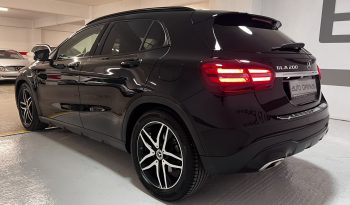 Mercedes-Benz GLA 200 2019 AMG LINE black packet full